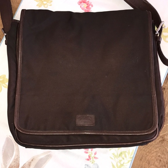 Coach satchel - Picture 2 of 4